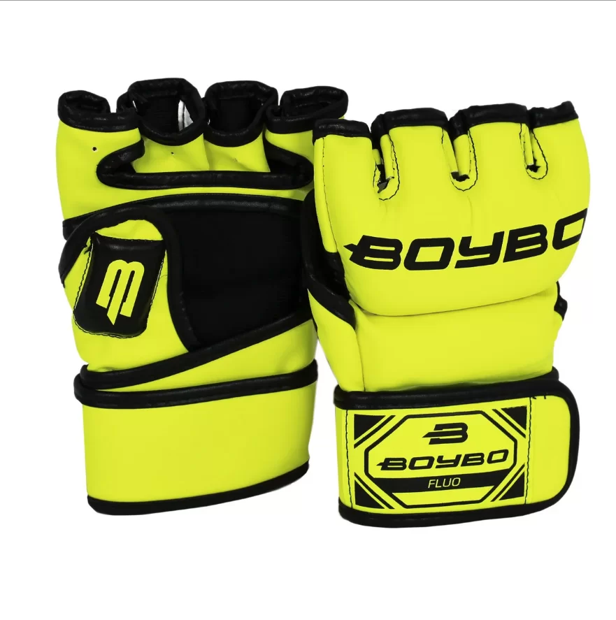 Реальное фото Перчатки ММА BoyBo Fluo Flex зеленые от магазина СпортСЕ