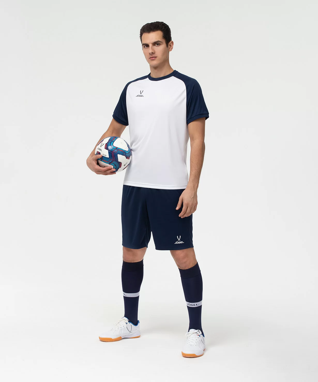 Реальное фото Футболка игровая CAMP Reglan Jersey, белый/темно-синий от магазина СпортСЕ