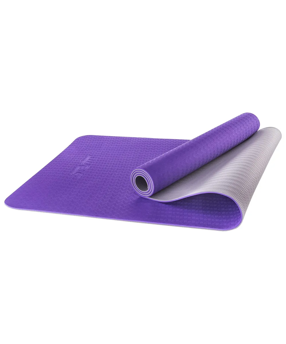 Реальное фото Коврик для йоги StarFit FM-201 TPE 173x61x0,5 см фиолетовый/серый  УТ-00008847 от магазина СпортСЕ